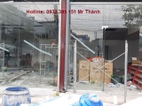 Thi công vách kính mặt tiền 10mm rẻ đẹp 2019