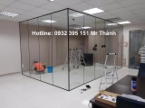 Thi công vách kính giá rẻ quận 2