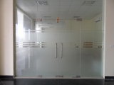chuyên lắp đặt cửa kính , vách kính giá rẻ hàng đầu tại miền nam