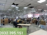 cửa kính cường lực văn phòng tại quận 1
