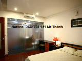 Báo giá Lắp đặt phòng tắm kính cường lực  trong phong ngủ quận 3