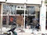 Vách kính cường lực 10ly,12ly tại VinMart +