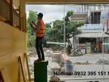 Sử dụng vách kính cường lực 10mm có an toàn?