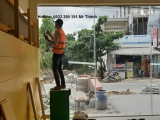 Sử dung kính cường lực có cần bảo dưỡng?
