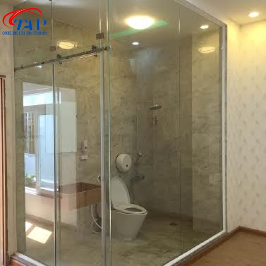 cửa kính lùa phòng tắm quận 9