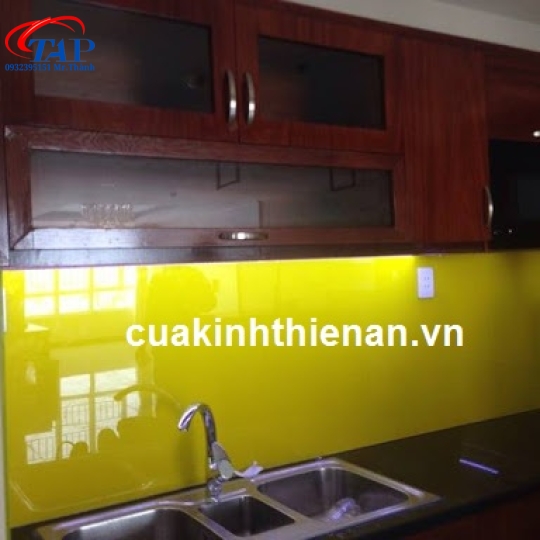 Kính sơn màu ốp bếp Thiên An Phát - lựa chọn tốt nhất cho bạn