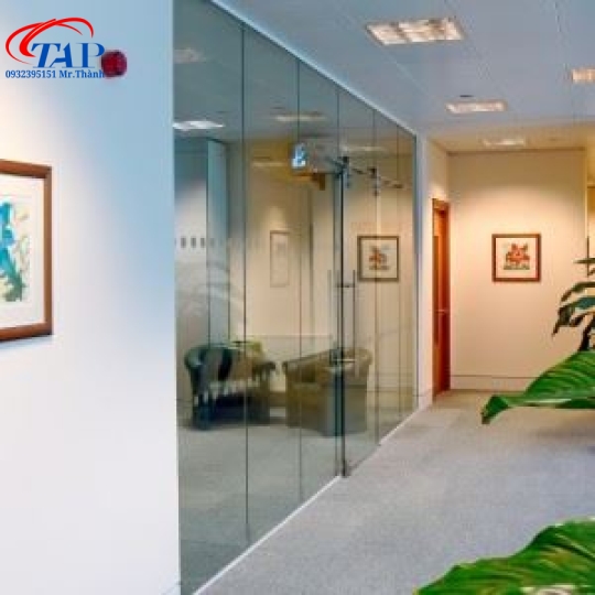 chuyên thi công cửa kính trượt lùa giá rẻ nhất hcm