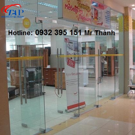 Lắp đặt kính cường lực 10ly giá rẻ nhất quận 9